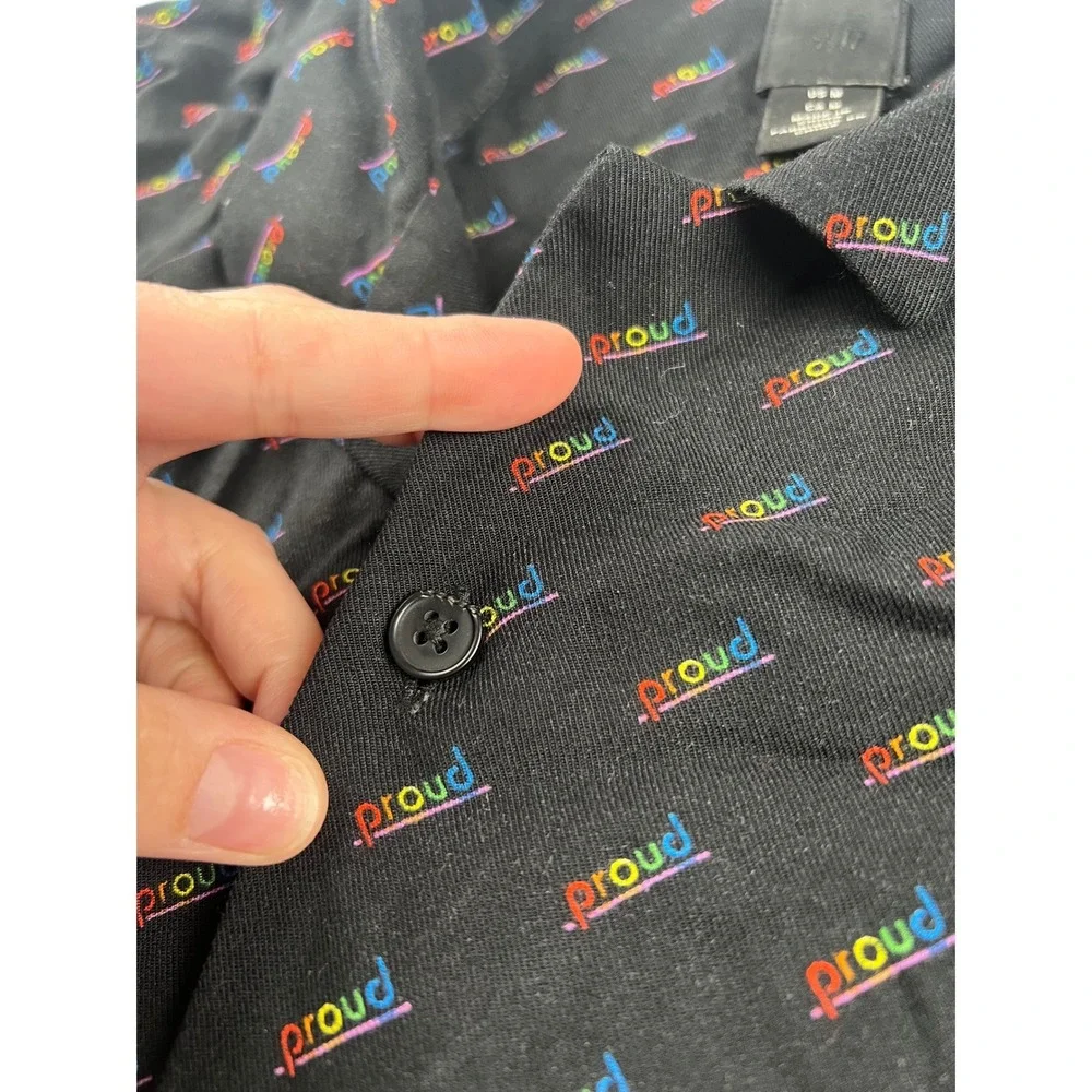 HM Mens Proud Rainbow Script Button Down Shirt Black‎ Viscose Camp Collar Medium